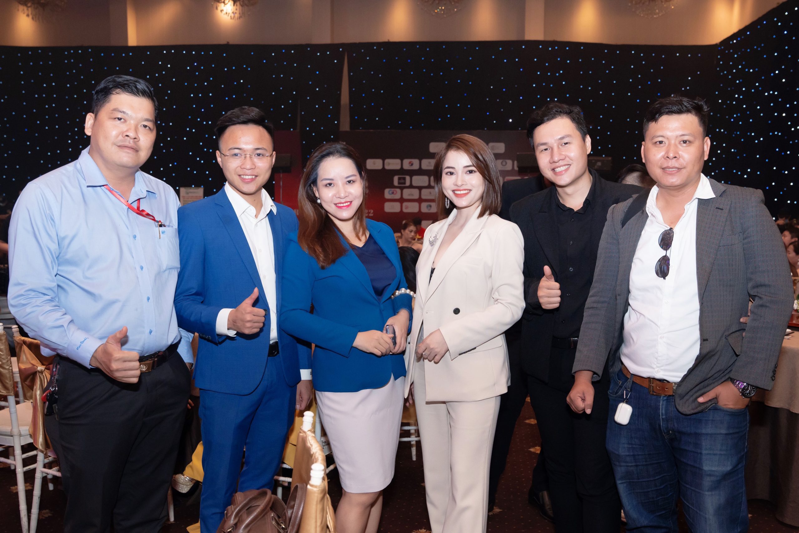 Vũ Vương Hà Mi tham gia sự kiện "kết nối giao thương ngành làm đẹp" quy mô quốc gia
