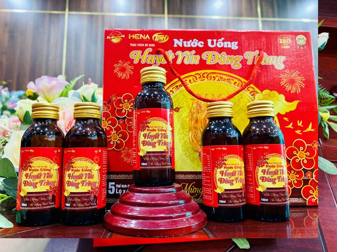 Nước Uống Huyết Yến Đông Trùng